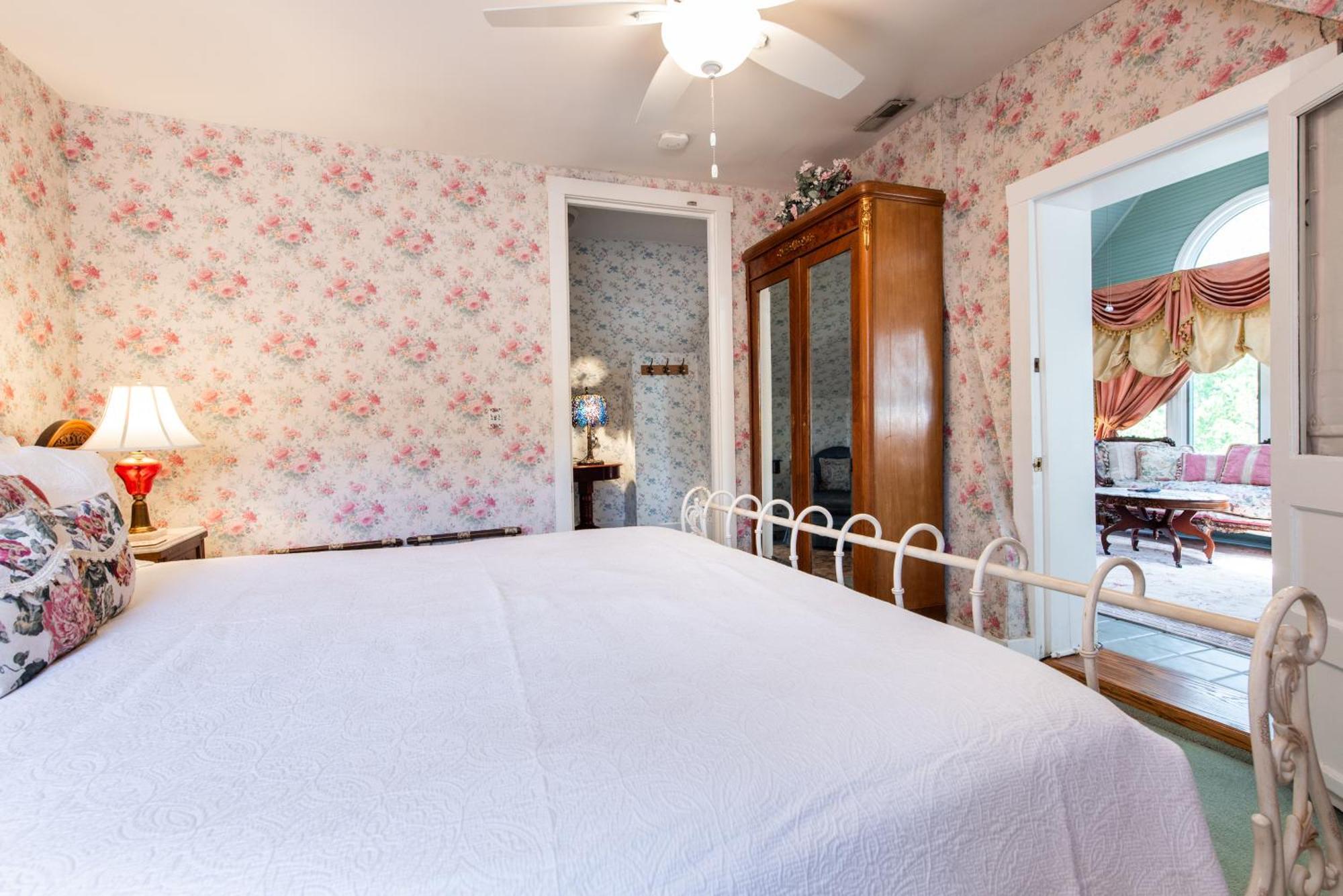 Park Bed & Breakfast 3*