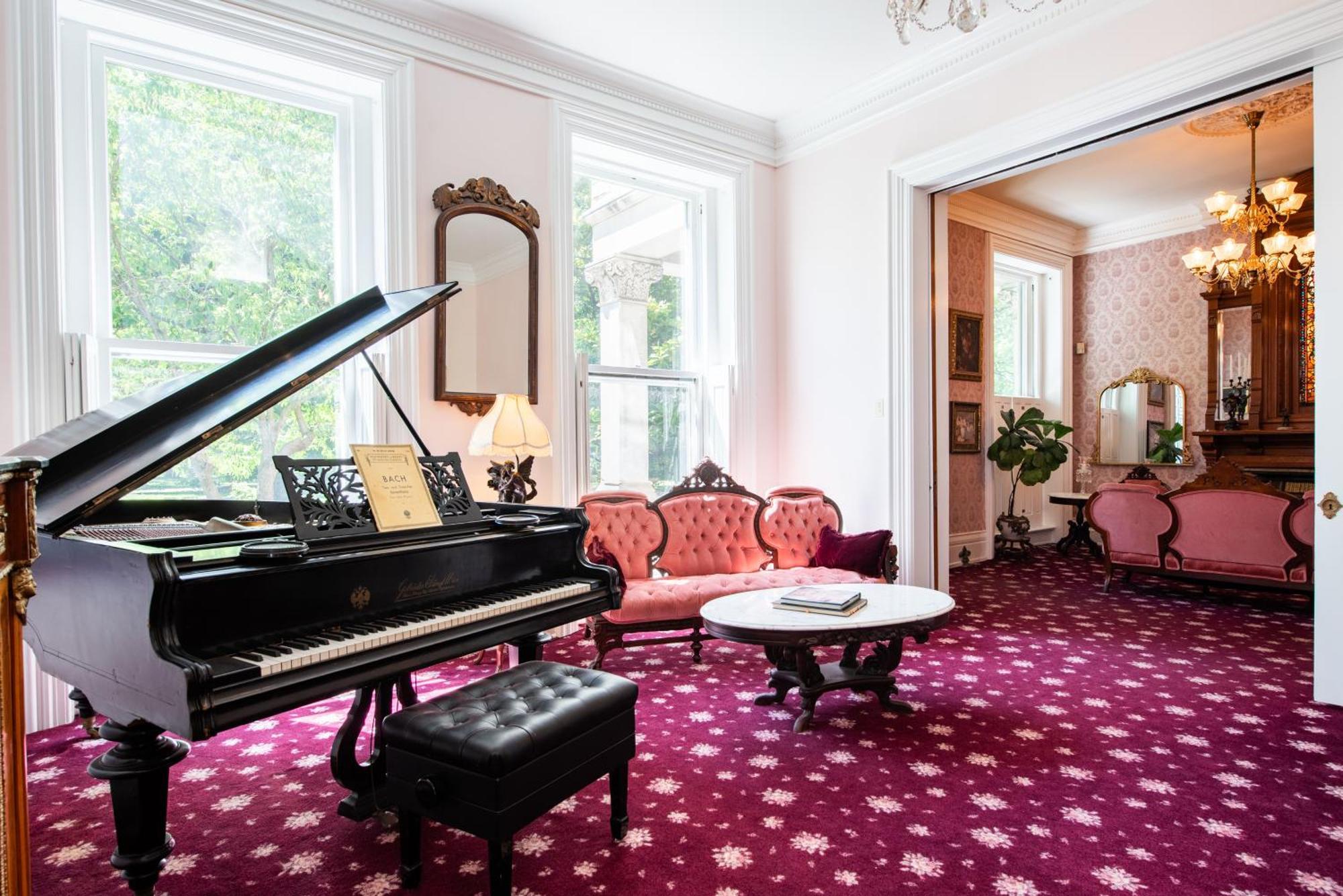 Bed & Breakfast Park 3*