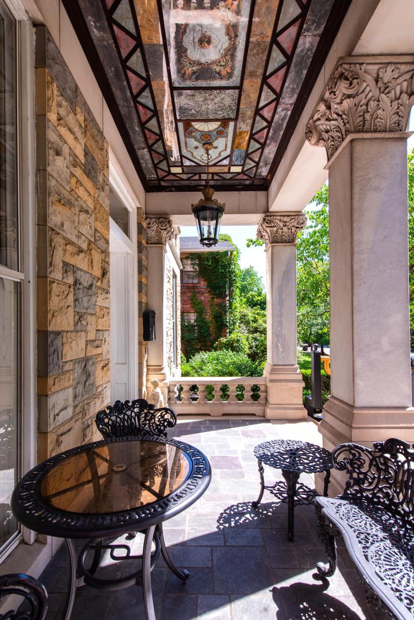 Park Bed & Breakfast Louisville